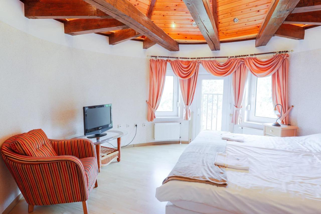 Boutique Hotel Auerhahn - Кведлінбург Екстер'єр фото